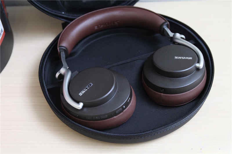 Shure AONIC 50 评测：声底极佳，降噪反製造噪音？(1)