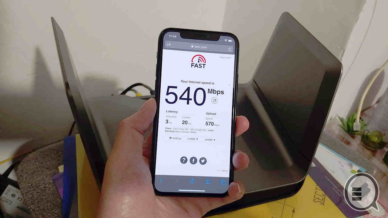 iPhone 11 Pro WiFi 6 (AX) 实测，速度比 AC 提升近 30%！(1)