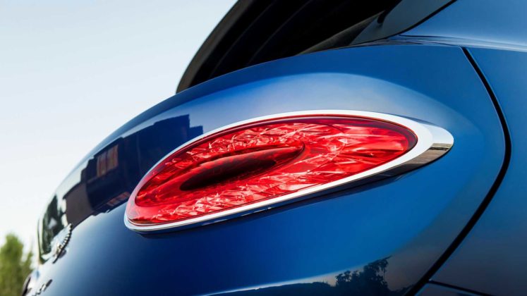 Bentley 都要搞运动感，新 Bentayga Speed 超运动套件(2)