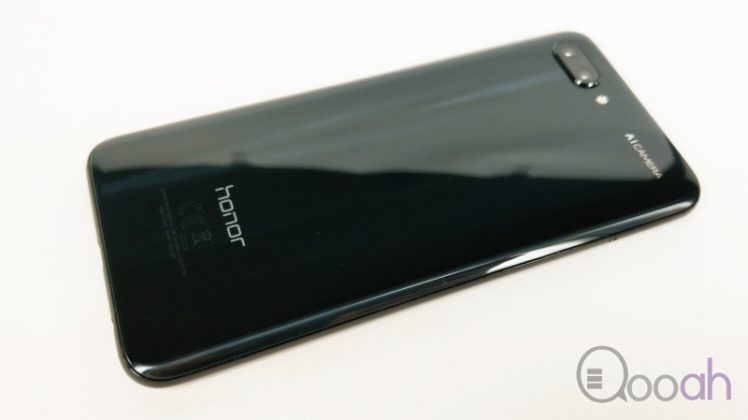 Honor 10 开箱评测：机身型仔，少有性价比高中阶机(14)