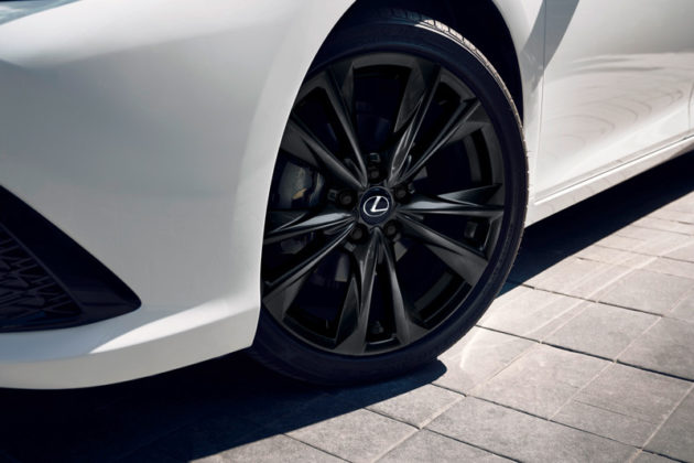 新 LEXUS ES 官图发布，全新运动设计+首次有四驱(17)