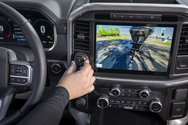 Ford 新黑科技农夫车 F-150，支援「解放双手」(13)