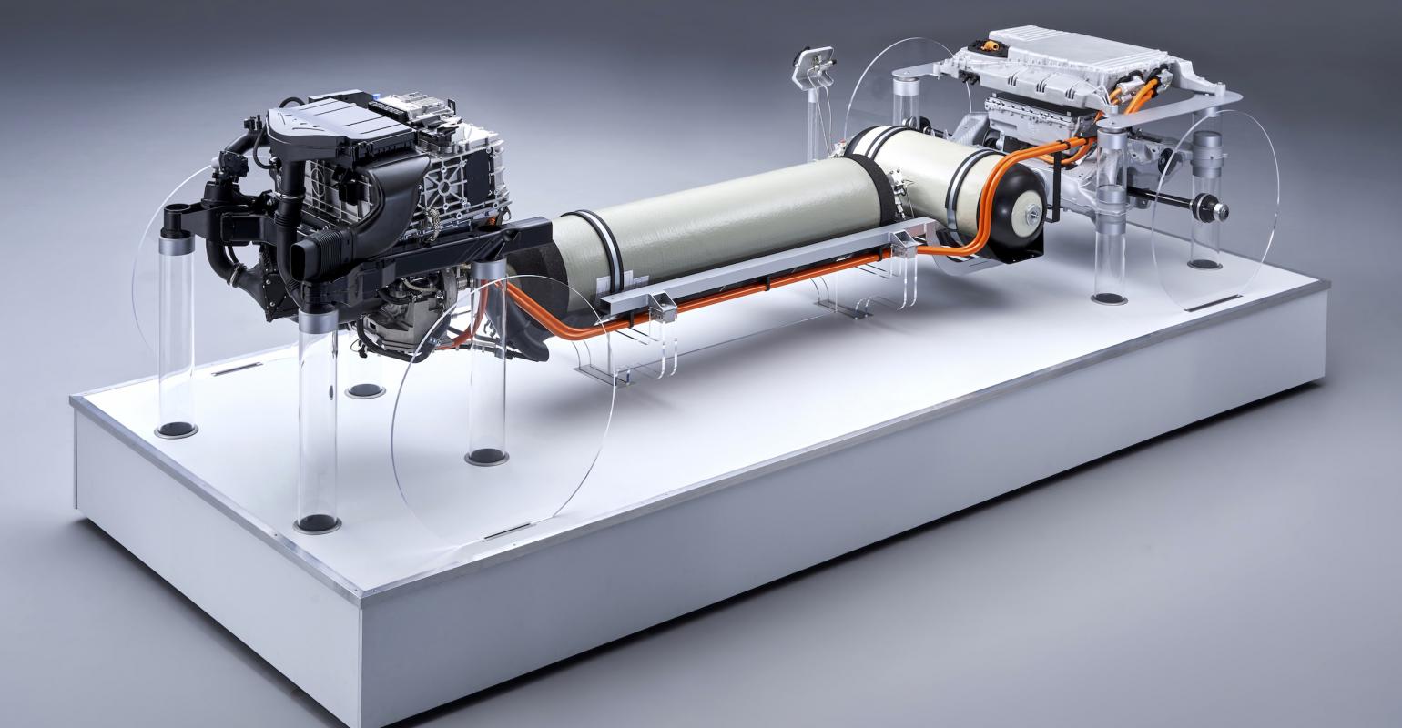 BMW 公布氢燃料汽车进展，6kg 氢3分钟加满续航500公里(1)