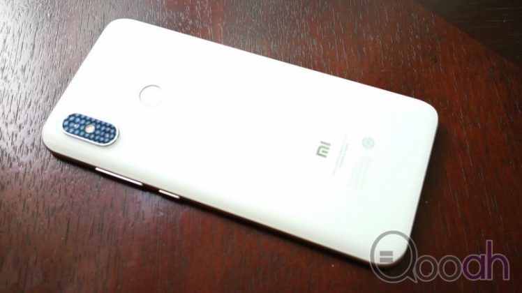 小米8 快速开箱测试报告：与 iPhone X 真的有得一比吗？(14)