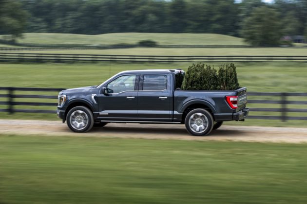 Ford 新黑科技农夫车 F-150，支援「解放双手」(2)