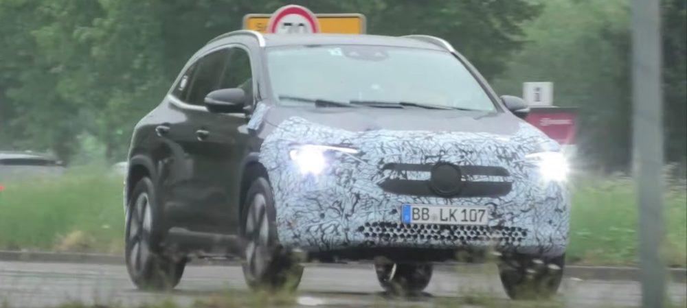 Benz EQA 量产车现真身，有图有片(2)