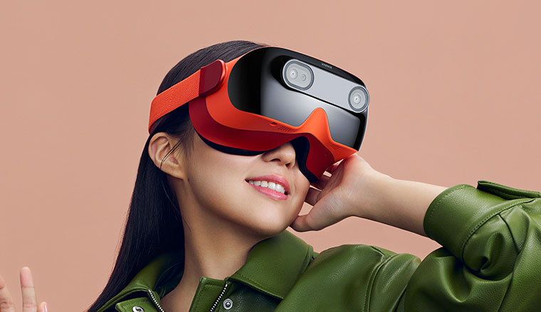 周永明推出 VR 新品：一款 5G 高连接式的社交 VR 装置(1)
