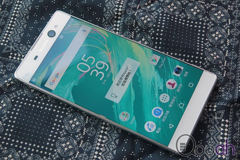 Xperia XA Ultra 速手试 : 无边超靓, 前镜强过后镜(11)