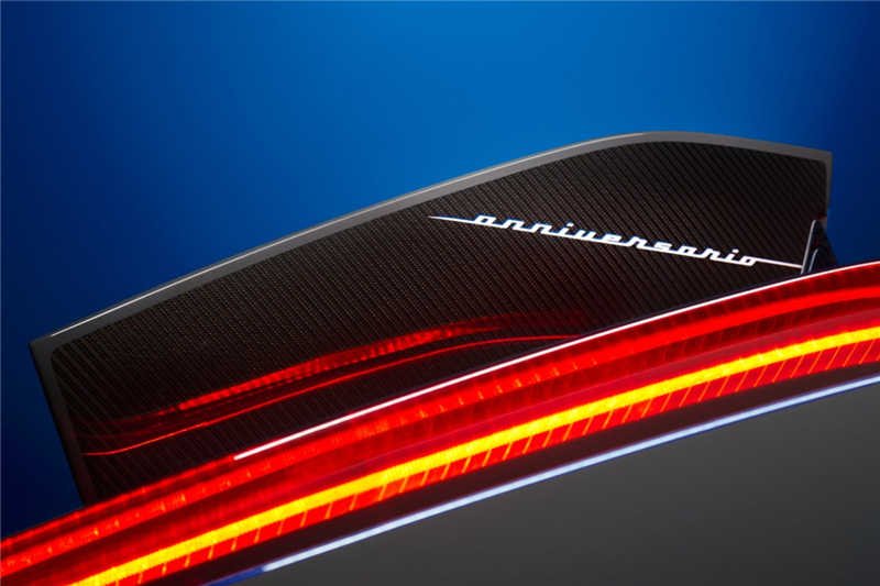 Pininfarina 纯电超跑!!! 1900匹，最高时速350km/h(7)