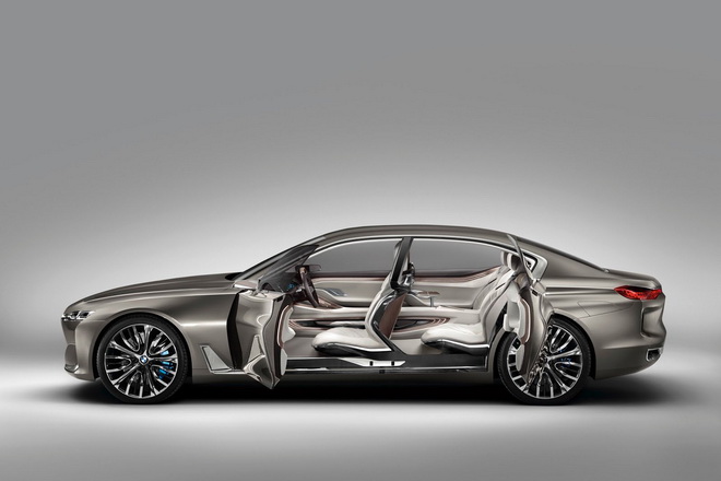BMW x 劳斯莱斯 Ghost 神结合＝BMW 新9系(4)