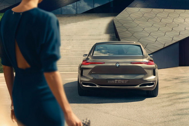 BMW x 劳斯莱斯 Ghost 神结合＝BMW 新9系(6)
