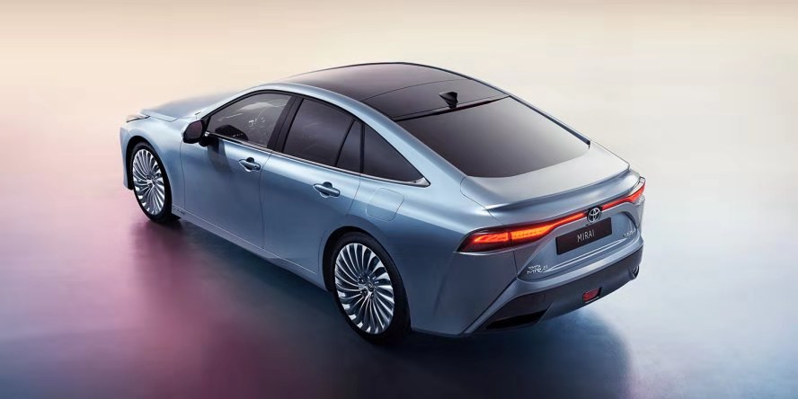 Toyota 新一代 Mirai 官图，氢燃料电池车续航652公里(2)