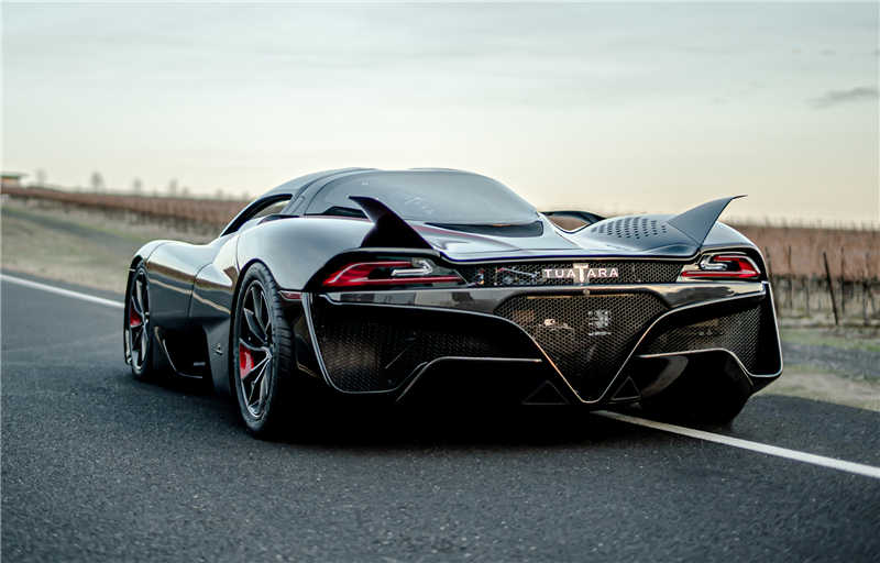 猛兽咆哮，SSC Tuatara 1775匹超跑铲地而起(6)