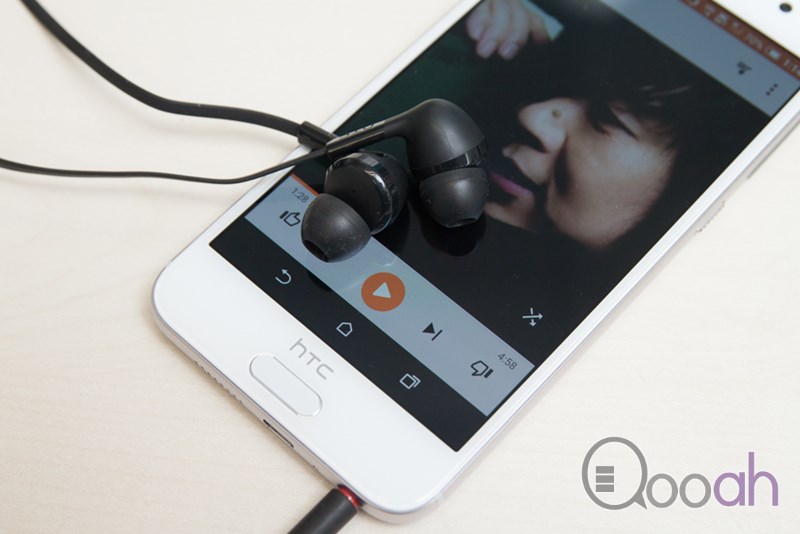 影音专家都话正 : 抢先试 HTC Pro Studio 双驱动陶瓷耳机(8)