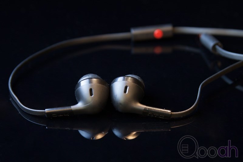 影音专家都话正 : 抢先试 HTC Pro Studio 双驱动陶瓷耳机(5)