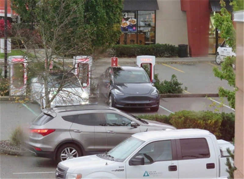Tesla Model Y 已进行路面测试 切去「海欧翼」续航540Km(3)