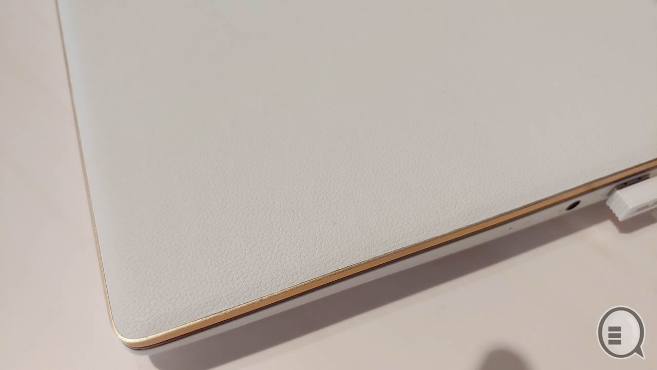 珍珠白真皮超靓 ASUS 30 周年 ZenBook 特别版到港！(1)