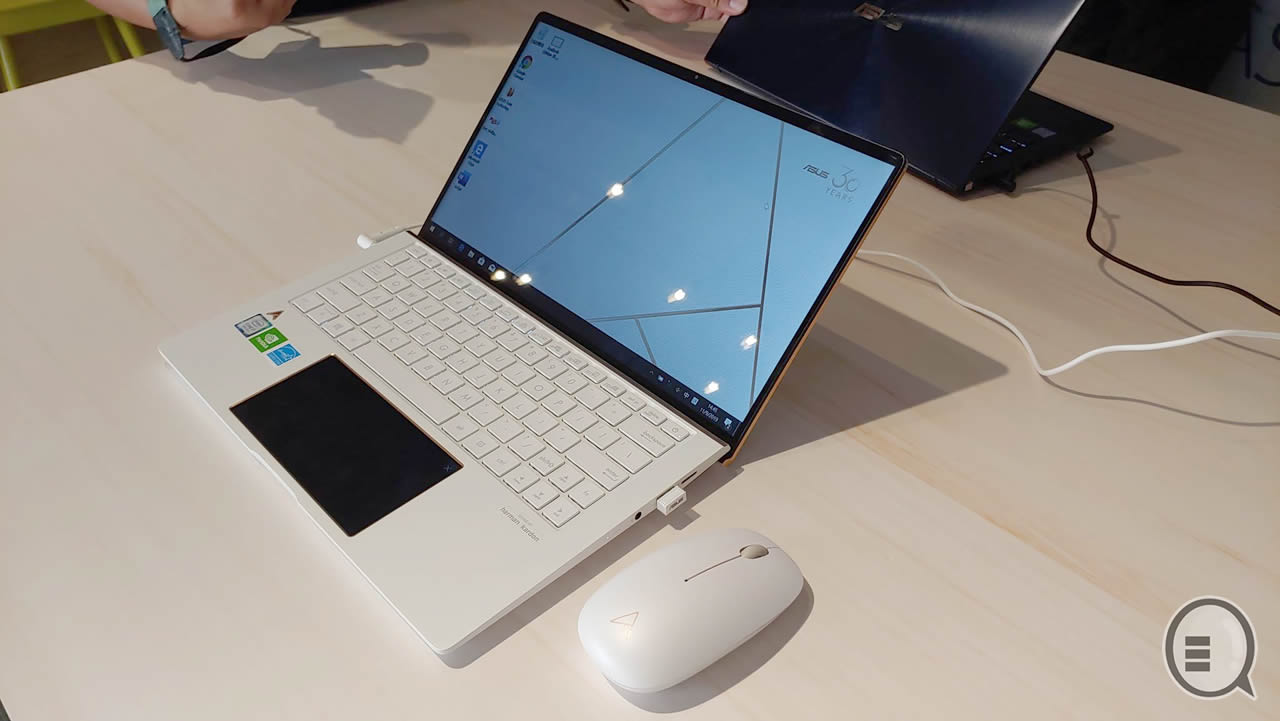 珍珠白真皮超靓 ASUS 30 周年 ZenBook 特别版到港！(3)
