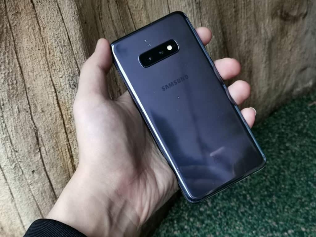 Samsung Galaxy S10e 评测：享顶级效能的细屏旗舰 - MobileMagazine(1)