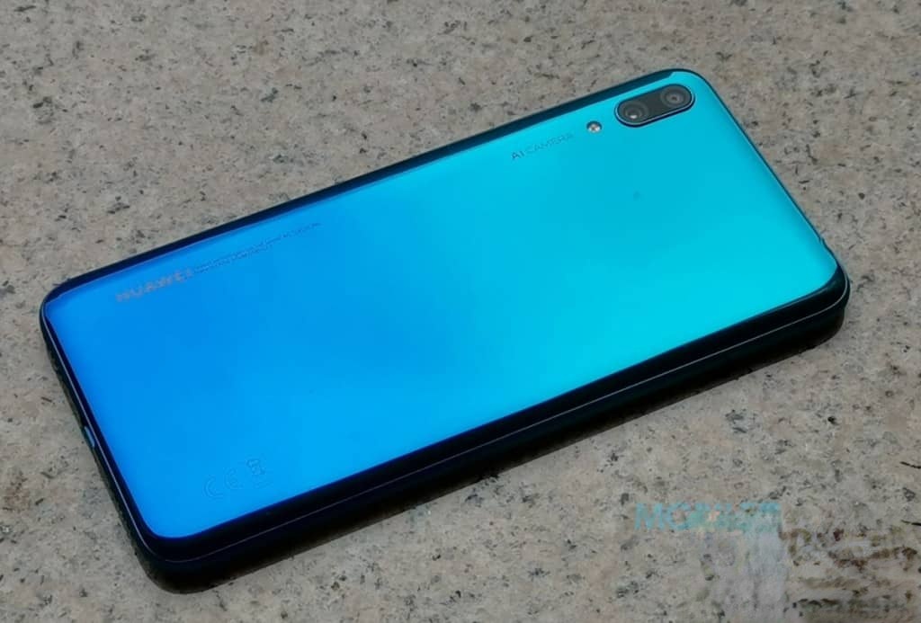 HUAWEI Y7 Pro 2019 价钱 Price、规格及评测 : 售价 $1298 入门机表现又如何? - Mob(1)