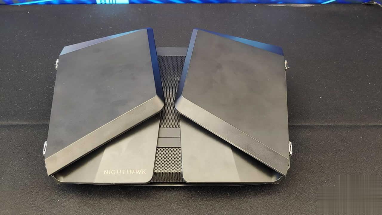 Netgear 发布最强 WiFi 6 路由器 AX12 规格根本效能怪兽！(3)