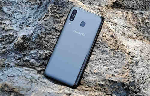 Galaxy A40s 价钱 Price、规格及评测：定位相对鸡肋的 A 系手机 - MobileMagazine(1)
