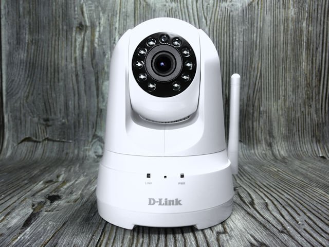 旋转镜头、1080p 解析度 D-LINK DCS-8525LH 无线云端摄影机