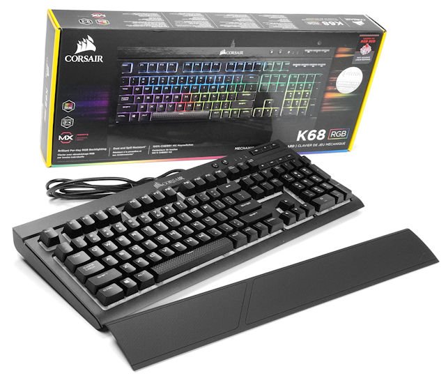 IP32防护 + RGB光效 CORSAIR K68 RGB 机械键盘