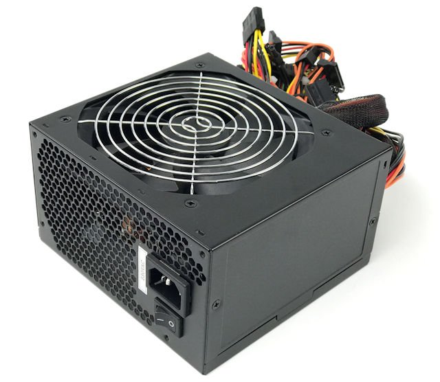 抢攻入门低价市场 FSP Hyper K 500W 电源供应器