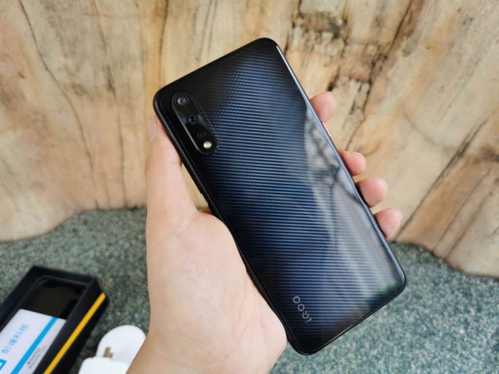vivo iQOO Neo 价钱 Price 及评测：定位高阶的国产电竞手机(3)
