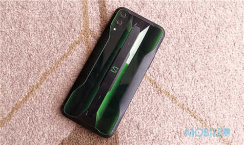 黑鲨 2 Pro 价钱 Price 与评测：市场上第二部骁龙 855+ 旗舰手机 - MobileMagazine(1)
