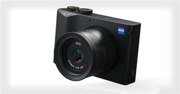首款内置 Lightroom CC 的相机：蔡司推出随身相机 ZX1！