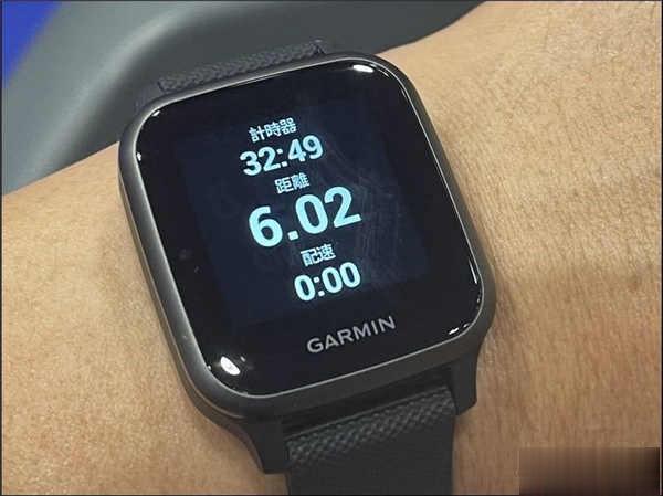 Garmin Venu Sq 音乐版开箱：运动音乐不间断、心跳血氧全天监测(45)