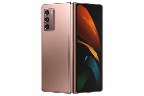 Samsung 预告 Galaxy Z Fold 2 摺机！铰接位获大幅改善！