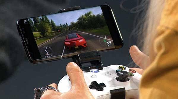 【用手机玩 Xbox】微软暗示很快可以在 iPhone 串流 Xbox 游戏了
