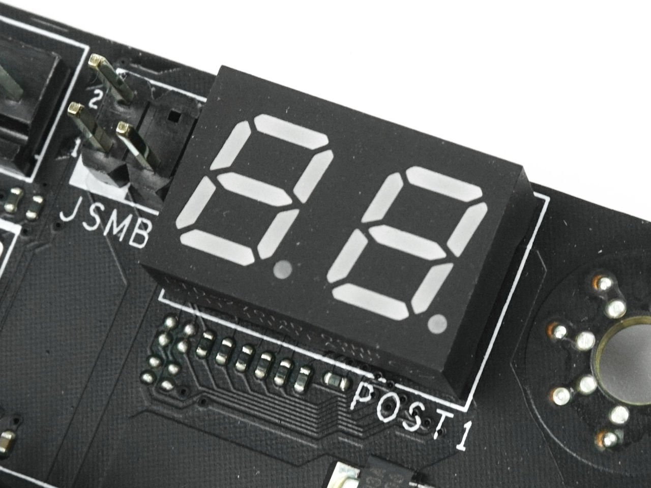  B550 用料比 X570 更好 !? MSI MEG B550 UNIFY 主机板(21)