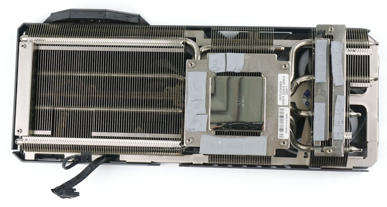 2.7 Slot、MaxContact 镜面散热 ASUS TUF RTX3060 Ti O8G GAMING 显示卡(9)