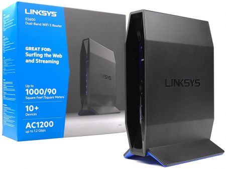 型仔外观、非中国製造 !! LINKSYS E5600 入门级 AC1200 Router 开箱