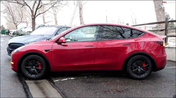 福特纯电野马 Mustang Mach-E vs. 特斯拉 Model Y ，两者有哪些差异(1)
