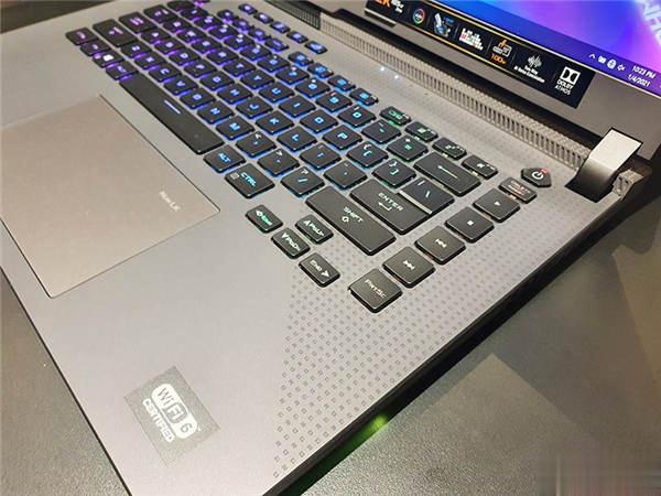 ROG 游戏笔电 Zephyrus、Strix、Flow 与 TUF 全阵容更新，轻薄、强效一次拥有(10)