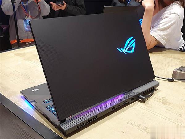 ROG 游戏笔电 Zephyrus、Strix、Flow 与 TUF 全阵容更新，轻薄、强效一次拥有(8)