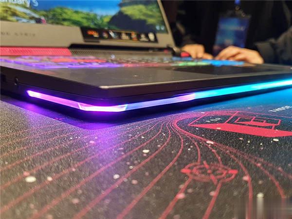 ROG 游戏笔电 Zephyrus、Strix、Flow 与 TUF 全阵容更新，轻薄、强效一次拥有(14)