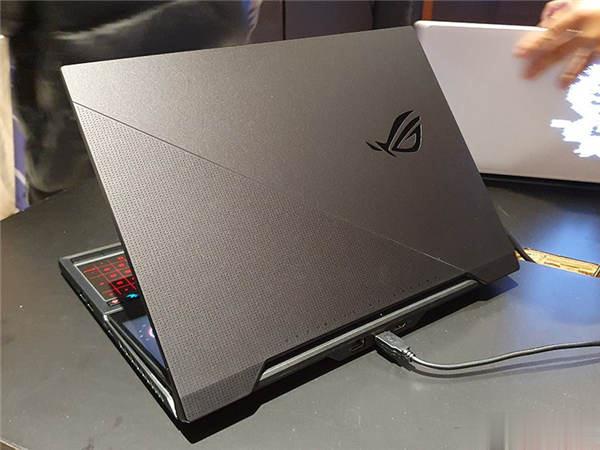 ROG 游戏笔电 Zephyrus、Strix、Flow 与 TUF 全阵容更新，轻薄、强效一次拥有(4)