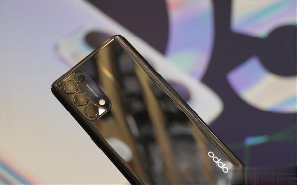 OPPO Reno5 、Reno5 Pro 正式在台发表：全新升级 AI 录影、独家 Reno Glow 2.0 星钻工(3)