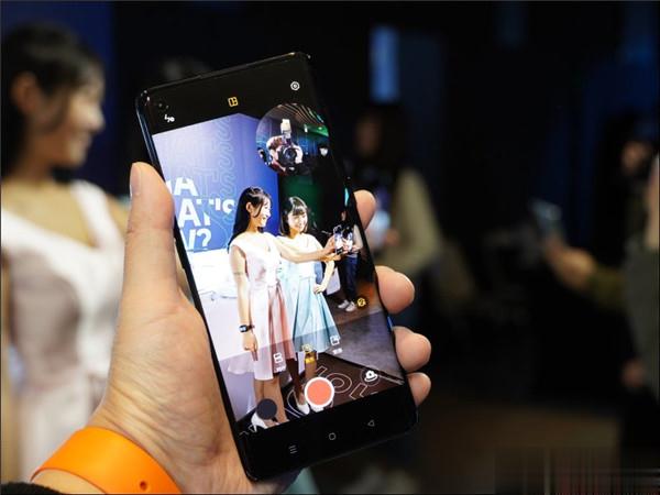 OPPO Reno5 、Reno5 Pro 正式在台发表：全新升级 AI 录影、独家 Reno Glow 2.0 星钻工(14)