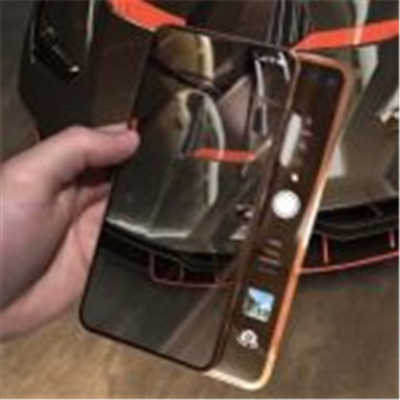 来自设计师们的想像　滑盖式 iPhone 概念设计手感一流