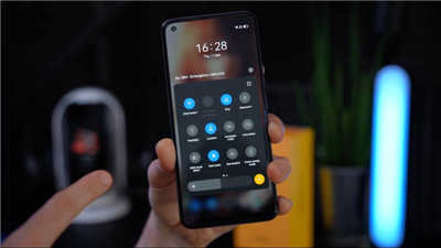 realme 8 Pro 大量开箱影片提前释出！预计 3/24 全球发表， realme X9 系列预计后续登场(16)