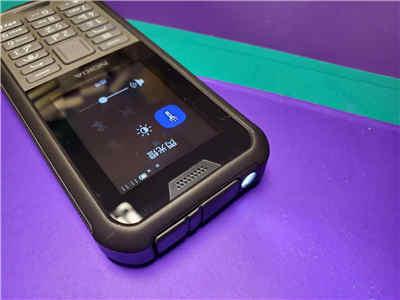 【发梦机开箱】Nokia 800 Tough 发售，军规1.8米耐跌防水及防尘！(5)