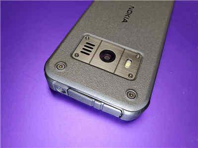 【发梦机开箱】Nokia 800 Tough 发售，军规1.8米耐跌防水及防尘！(9)