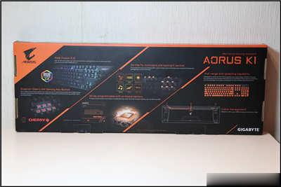 开箱点评 《技嘉 AORUS K1》 樱桃红轴游戏键盘(1)